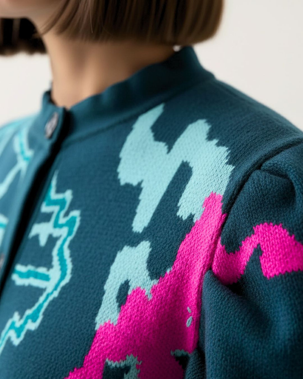 Graphic Barrel-Sleeve Cardigan Blue