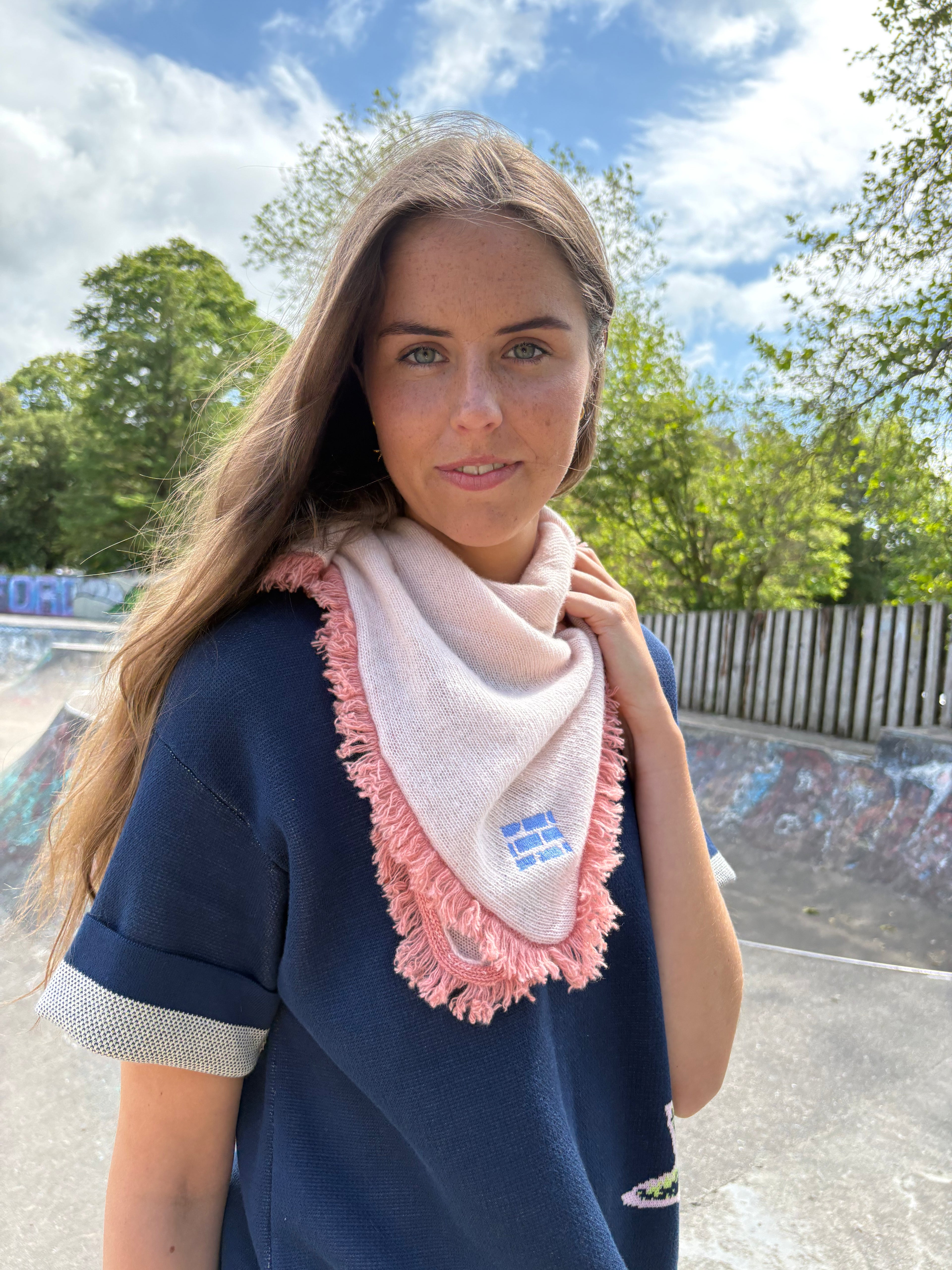 Mini Triangle Dusky Pink