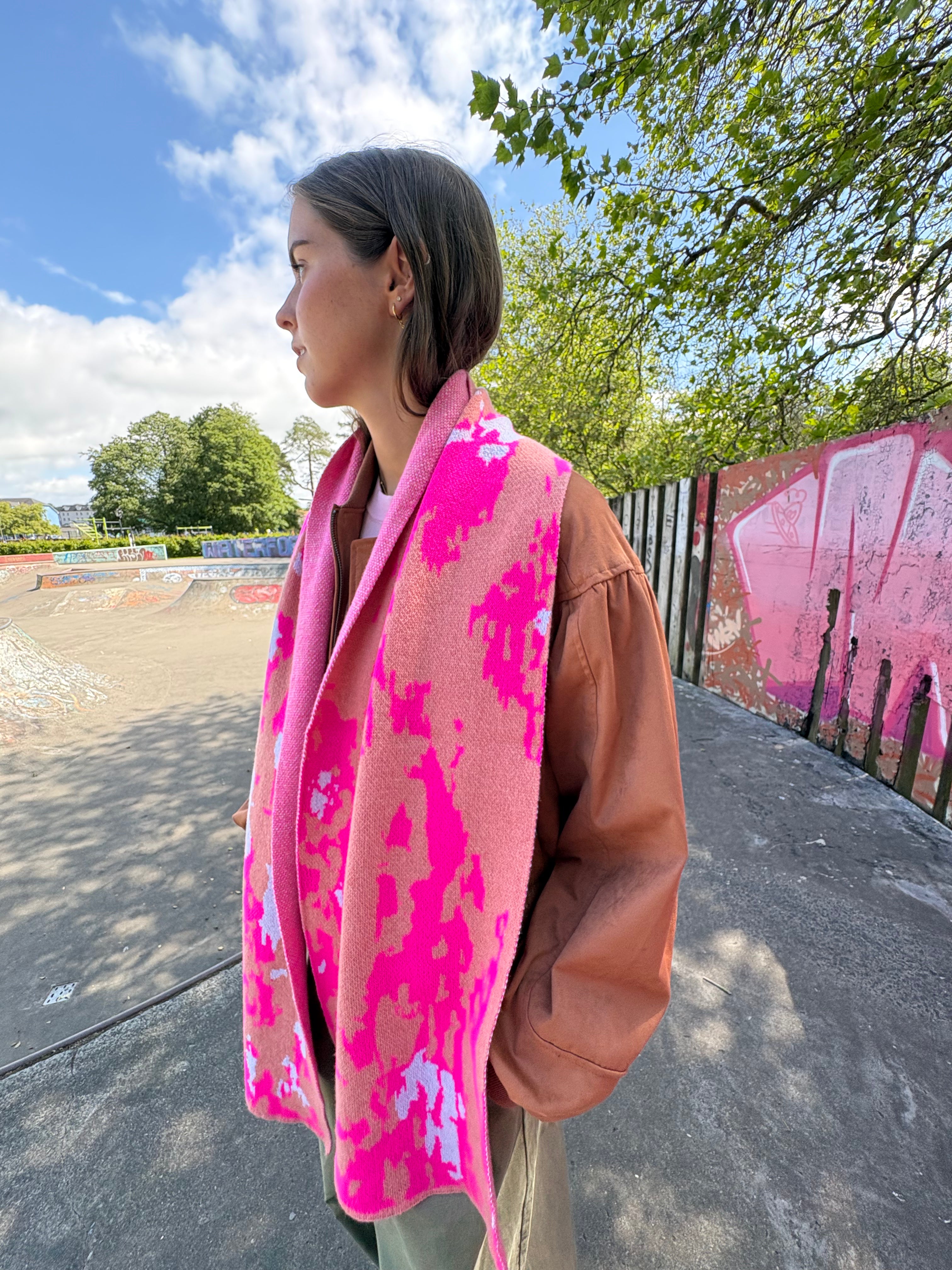 Rectangle Scarf Electric fuchsia