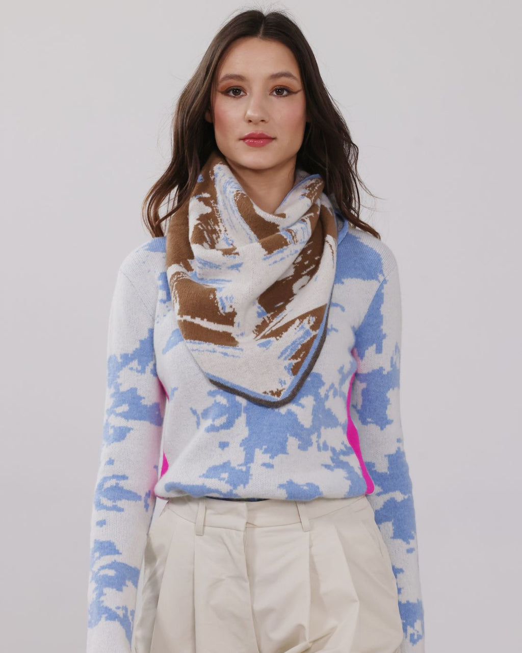 Foulard bandana d'été en pêche, tagnerine et bleu pâle